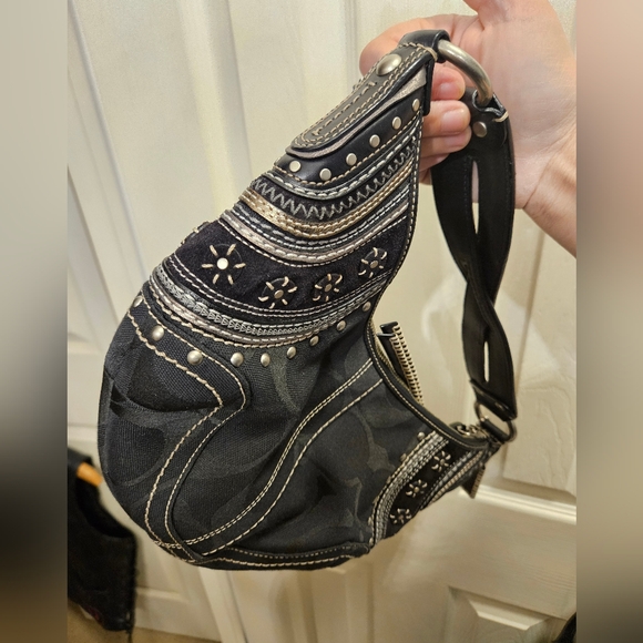 Coach limited edition black soho jacquard studded grommet hobo handbag purse - Picture 7 of 15